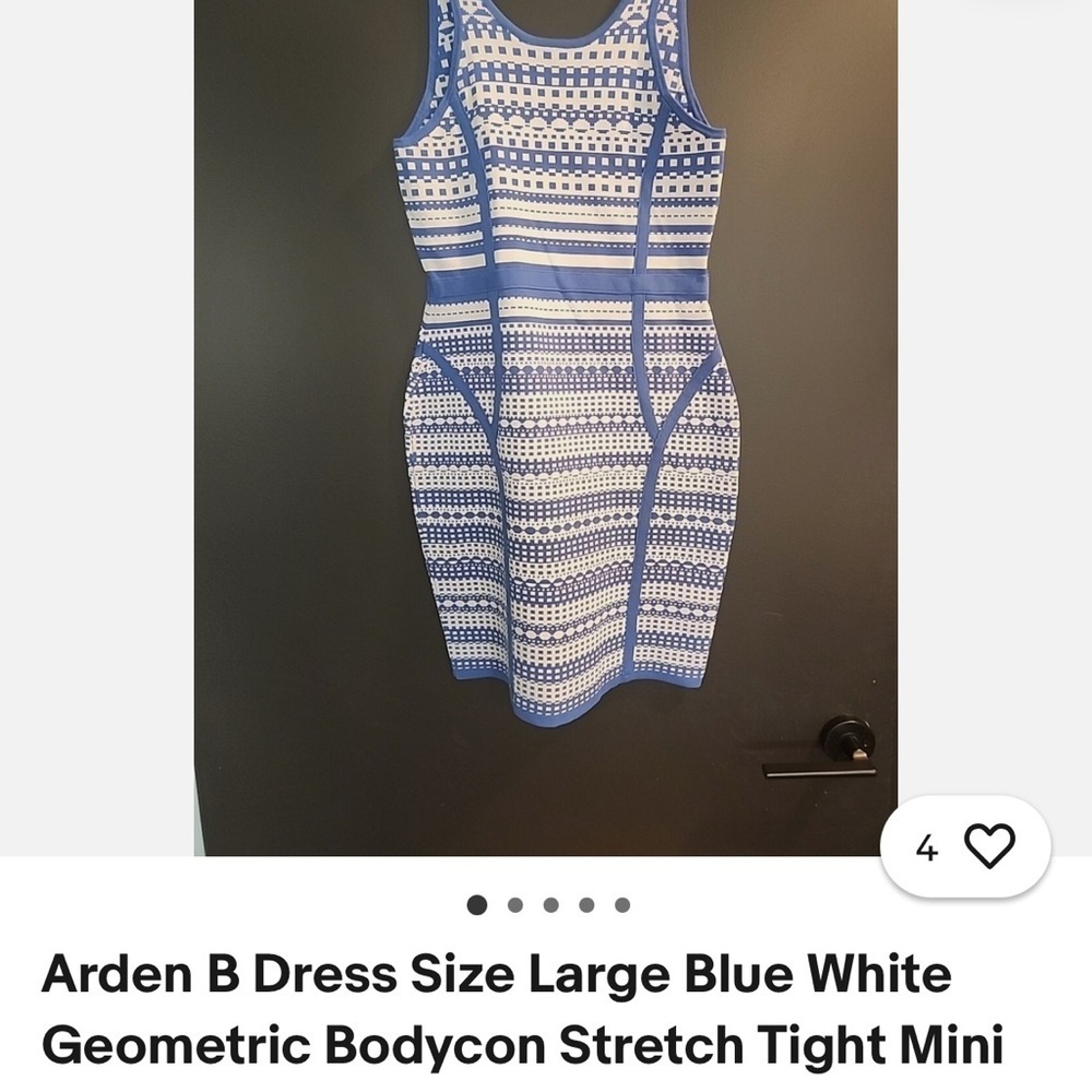 Ardene Bodycon Blue and White Geometric Dress - Picture 7 of 7